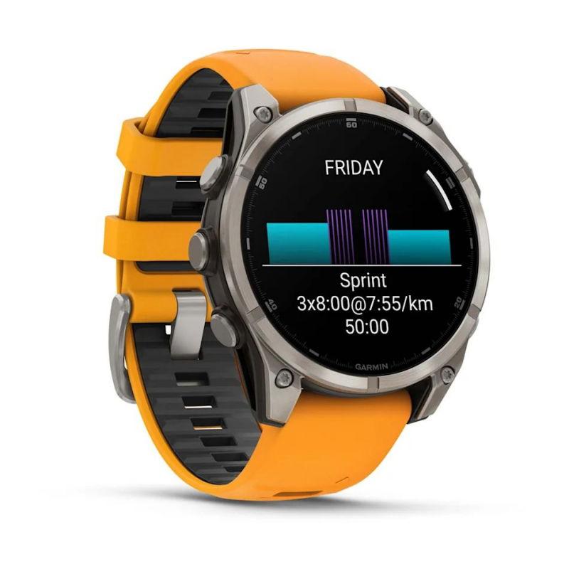 Garmin Fenix 8 AMOLED 47 mm Naranjo pantalla encendida