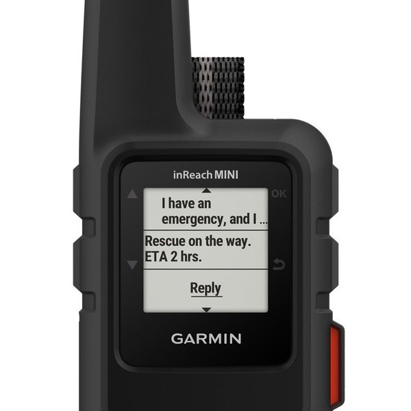Garmin inReach Mini 2 naranja con antena y pantalla encendida