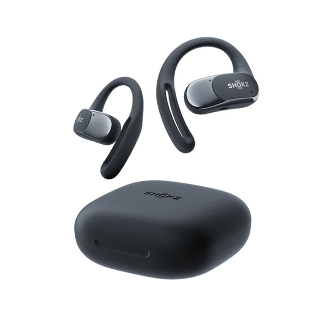Shokz OpenFit Air colocados sobre la oreja en entrenamiento