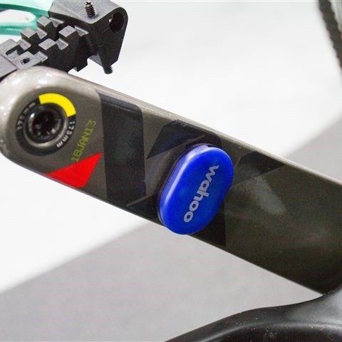 Sensor de Cadencia Bluetooth Wahoo y ANT+ para ciclismo